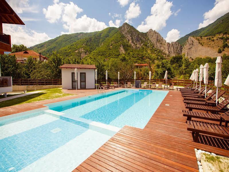 Irenes Resort Loutraki  Exterior photo