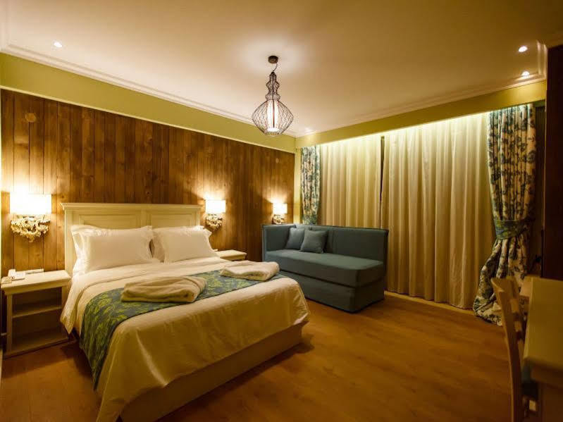 Irenes Resort Loutraki  Exterior photo